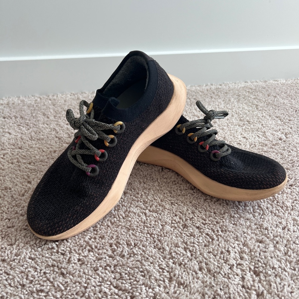 Men’s Allbirds Dark Gray Knit Wool Runners Size 10.5 | Lightweight Comfort Shoes